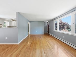 46 Pinecroft Ave, Holden MA 01520
