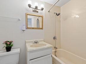 1645 Commonwealth Ave 17, Boston MA 02135