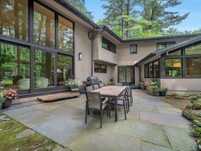 6 Baldwin Circle, Weston MA 02493