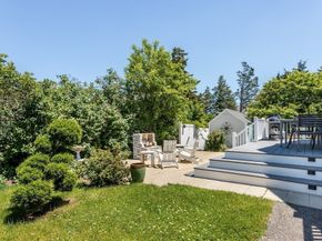 1146 Ferry St, Marshfield MA 02050