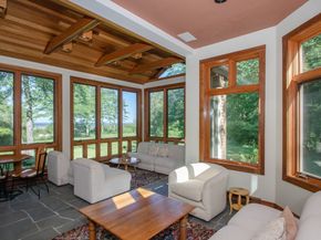 3 Beam St, Mattapoisett MA 02739