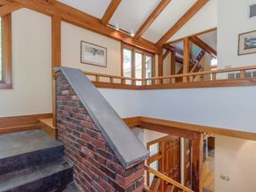 3 Beam St, Mattapoisett MA 02739