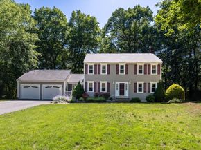 7 Autumn Way, East Bridgewater MA 02333