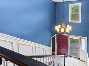 7 Autumn Way, East Bridgewater MA 02333