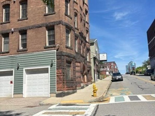 257 Pleasant St 9, Worcester MA 01609