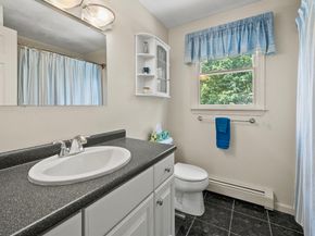 31 Emerald Dr, Lynn MA 01904