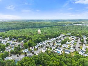 31 Emerald Dr, Lynn MA 01904