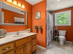 7 Westland Drive, Spencer MA 01562