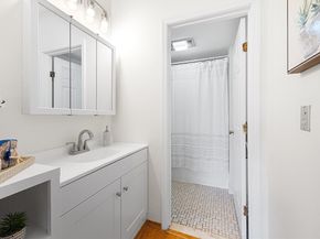 289 Elm St 15, Medford MA 02155
