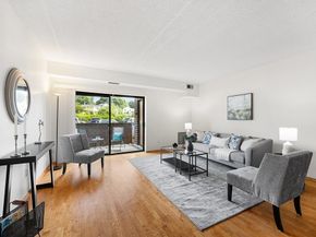 289 Elm St 15, Medford MA 02155