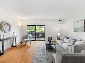 289 Elm St 15, Medford MA 02155