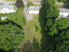 585 Charlton St, Southbridge MA 01550
