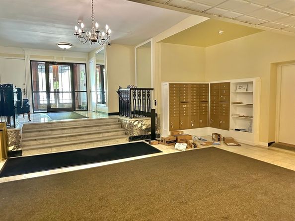 464 Commonwealth Ave 38, Boston MA 02215