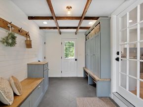 32 Indian Ridge Dr, Leominster MA 01453