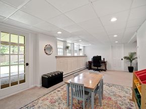 32 Indian Ridge Dr, Leominster MA 01453