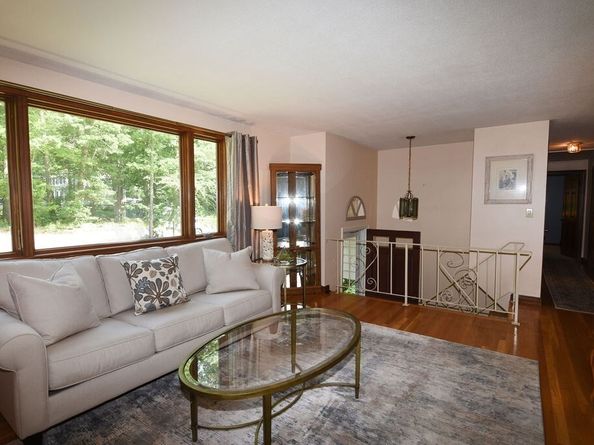 212 Spruce Way, Hanover MA 02339