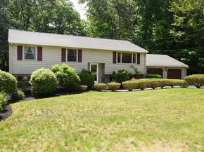 212 Spruce Way, Hanover MA 02339