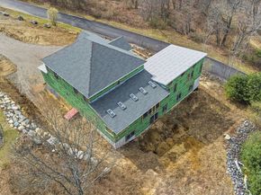 135 Nobscot Drive, Framingham MA 01701