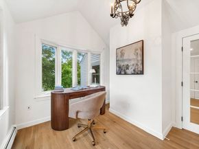 31 Alba Rd, Wellesley MA 02481