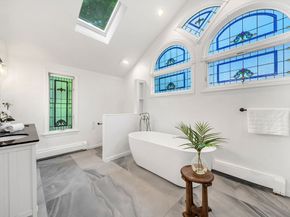 31 Alba Rd, Wellesley MA 02481