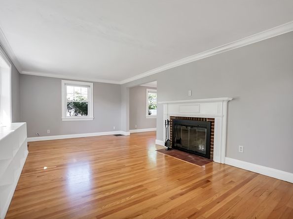 74 Rose Hill Way, Waltham MA 02453