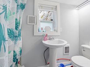 253 Lexington St, Woburn MA 01801