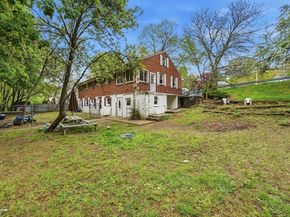 253 Lexington St, Woburn MA 01801