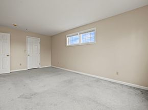 20 Heaths Ct 201, Lynn MA 01905