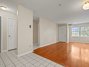 20 Heaths Ct 201, Lynn MA 01905