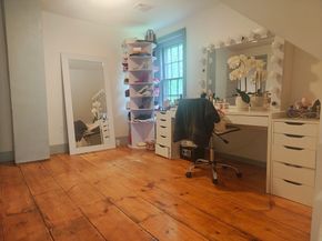 34 George Street, Mendon MA 01756