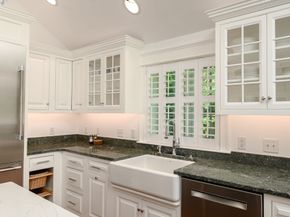 20 Nichols Rd, Cohasset MA 02025