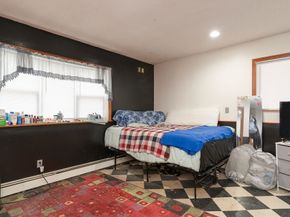 68 Lyon Rd, West Brookfield MA 01585