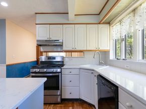 68 Lyon Rd, West Brookfield MA 01585