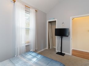 68 Lyon Rd, West Brookfield MA 01585