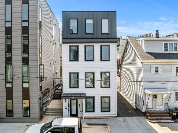 97 Condor, Boston MA 02128
