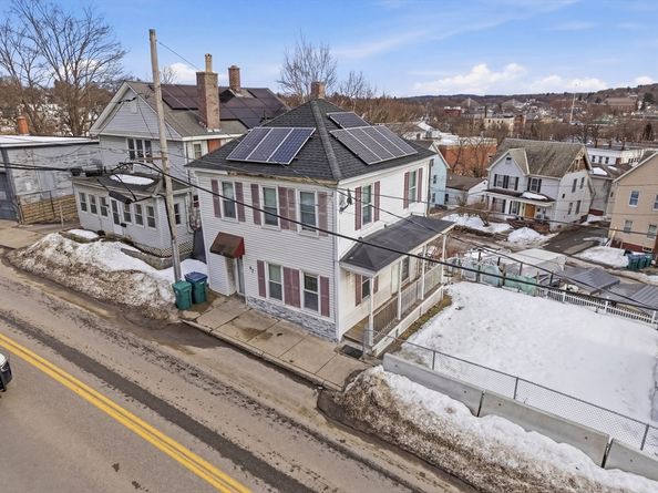33 Pearl St, Fitchburg MA 01420
