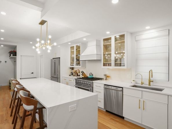 4 Fairlee Street, Somerville MA 02144