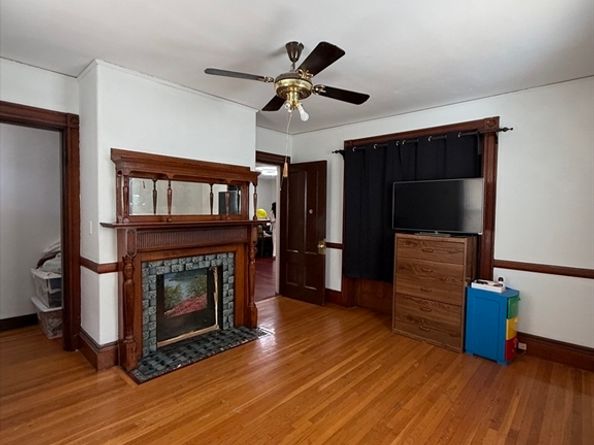 19 Nixon St, Boston MA 02124