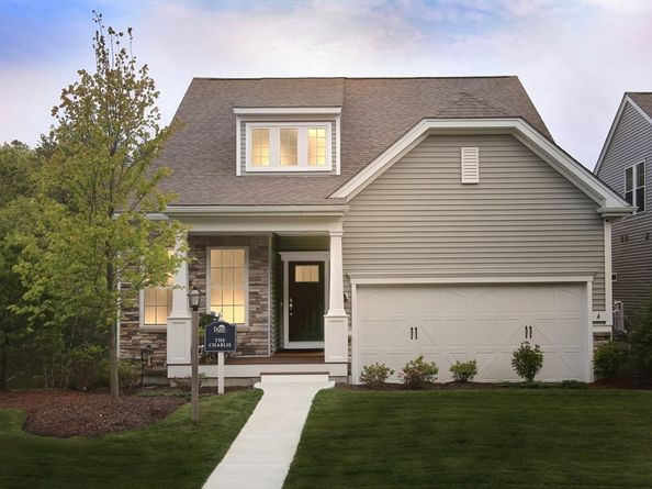 10 Tiger Terrace 27, Walpole MA 02081