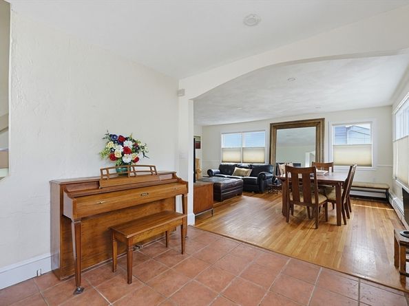 68 Lancaster Ave, Revere MA 02151