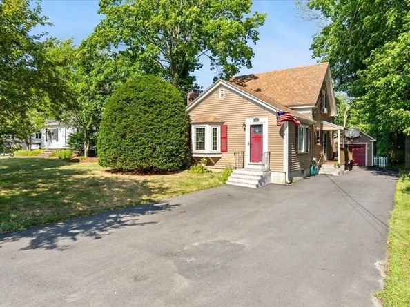 446 Plymouth St, Abington MA 02351