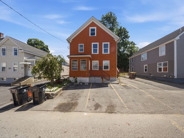 13 Hilton St, Framingham MA 01702