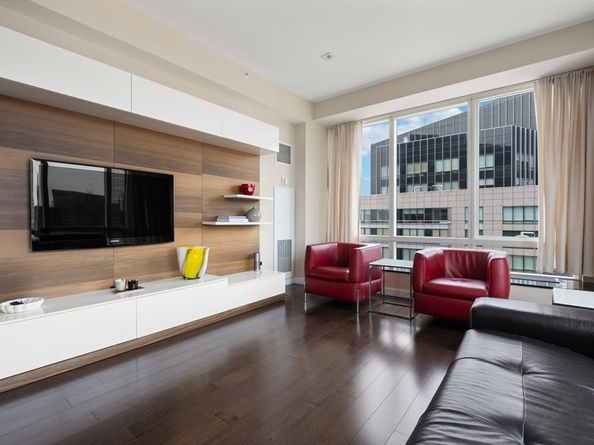 2 Avery St 35G, Boston MA 02111