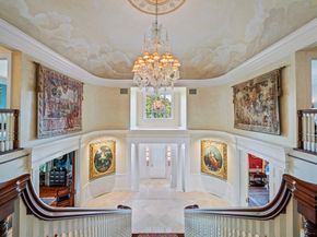 17 Crowninshield Road, Marblehead MA 01945