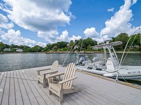 17 Crowninshield Road, Marblehead MA 01945