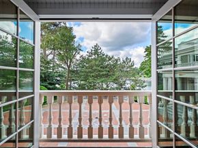 17 Crowninshield Road, Marblehead MA 01945