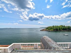 17 Crowninshield Road, Marblehead MA 01945