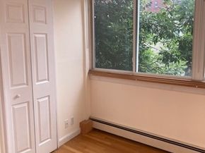 516 Green 3D, Cambridge MA 02139