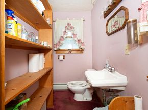 926 Old Turnpike Rd, Oakham MA 01068