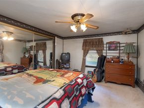 216 Fiske St, Southbridge MA 01550